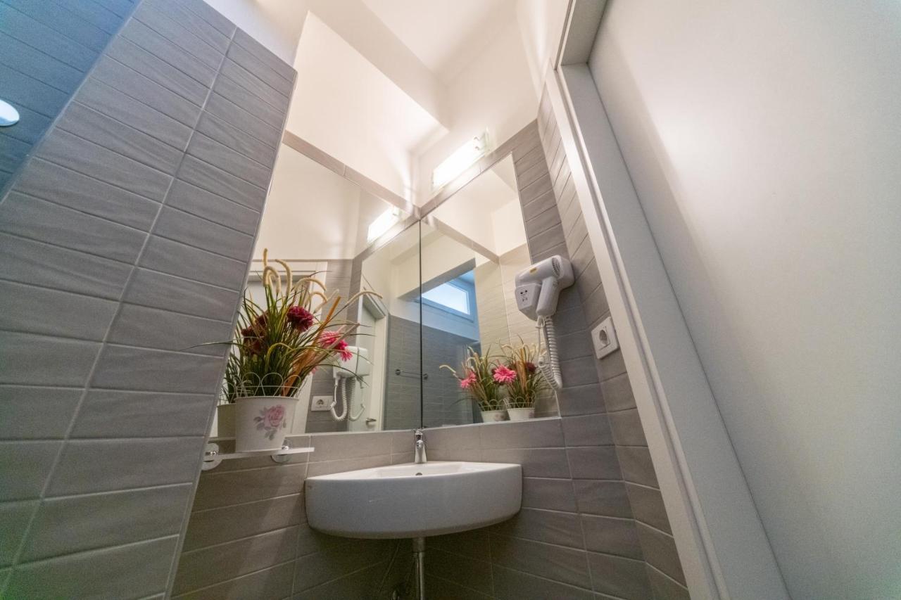 Hotel Jupiter Каттолика Экстерьер фото